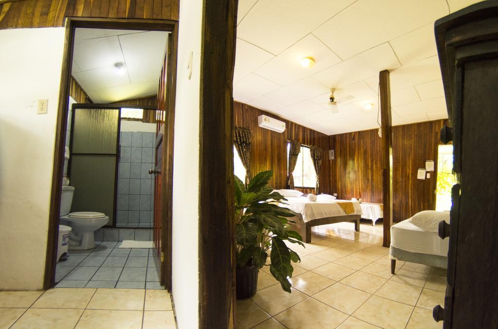 Manuel Antonio Hostel Resort Luaran gambar