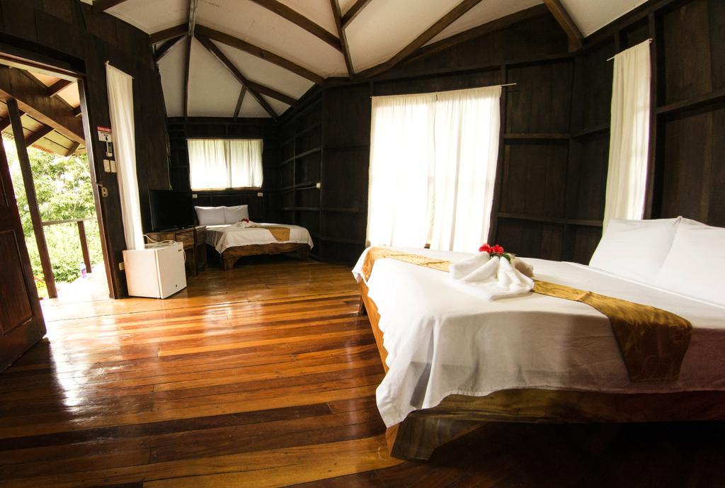 Manuel Antonio Hostel Resort Luaran gambar