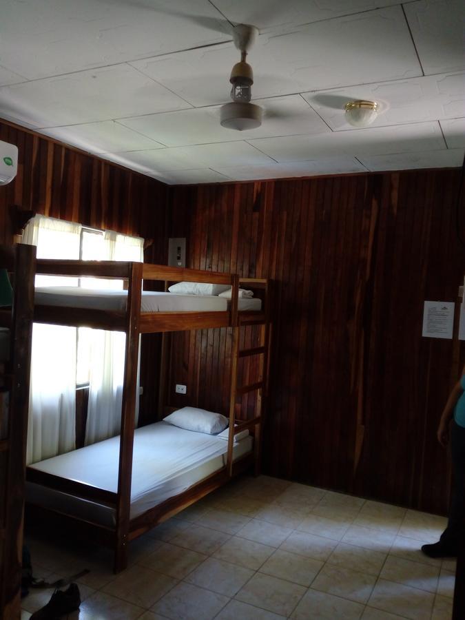 Manuel Antonio Hostel Resort Luaran gambar
