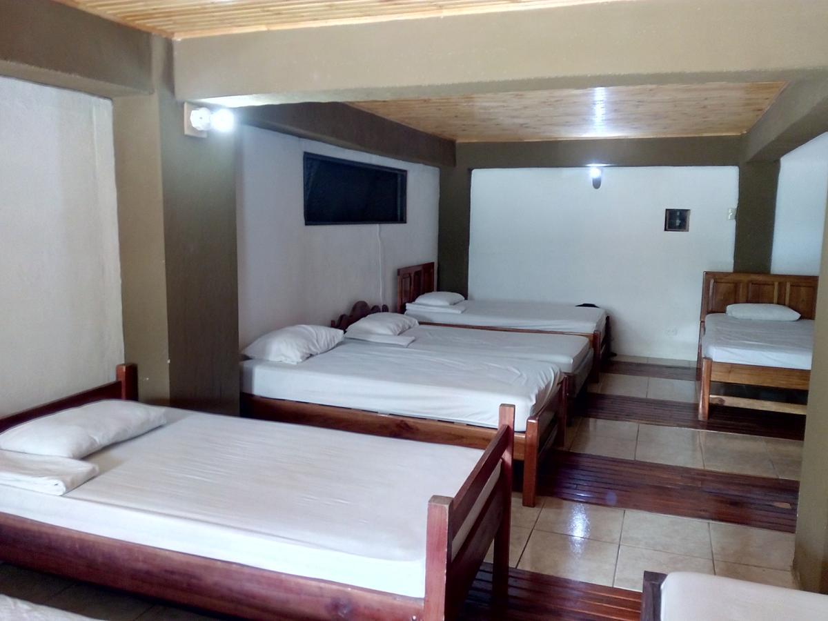 Manuel Antonio Hostel Resort Luaran gambar