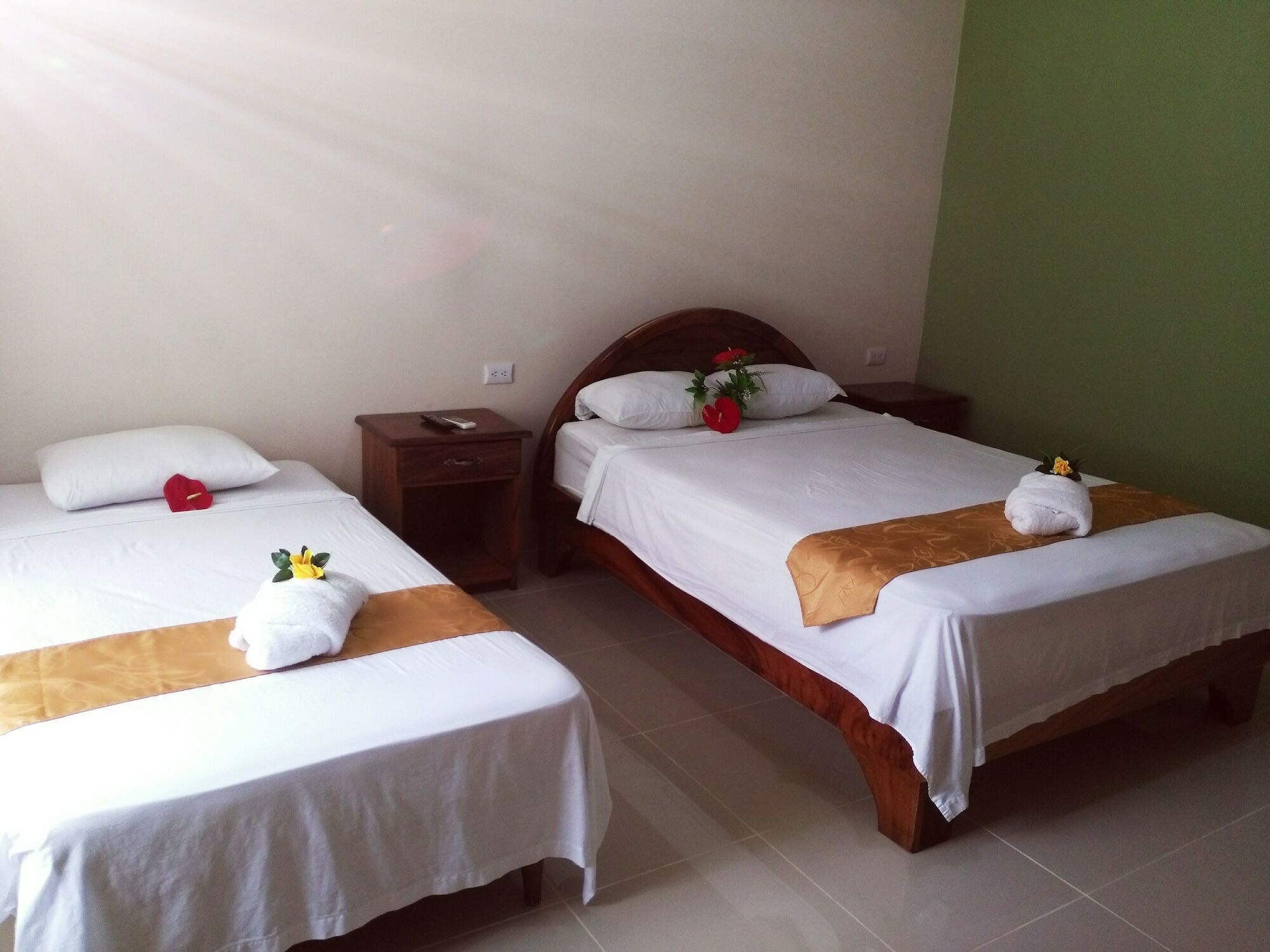 Manuel Antonio Hostel Resort Luaran gambar